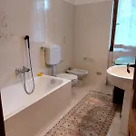 River House بيت للعطل دومازو